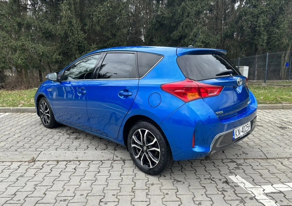 Toyota Auris cena 49900 przebieg: 161841, rok produkcji 2013 z Września małe 352